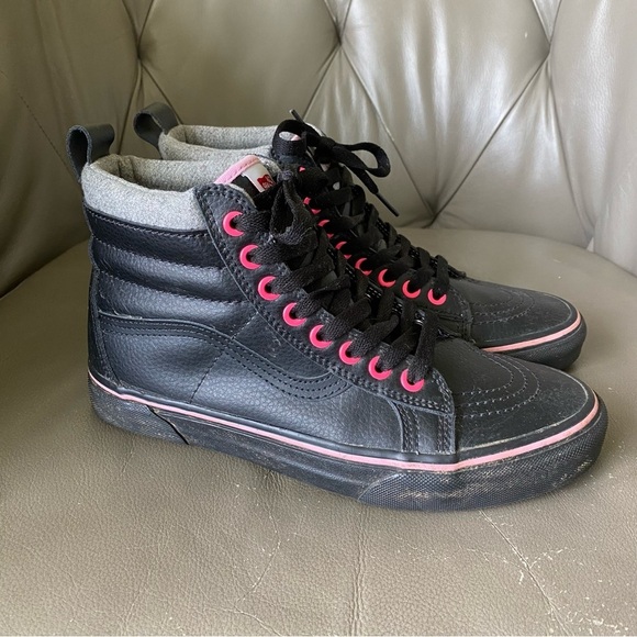 Vans Other - Vans Sk8 HI Pro Classics Black Pink Leather Gum Skate Shoes Unisex 7 / 8.5